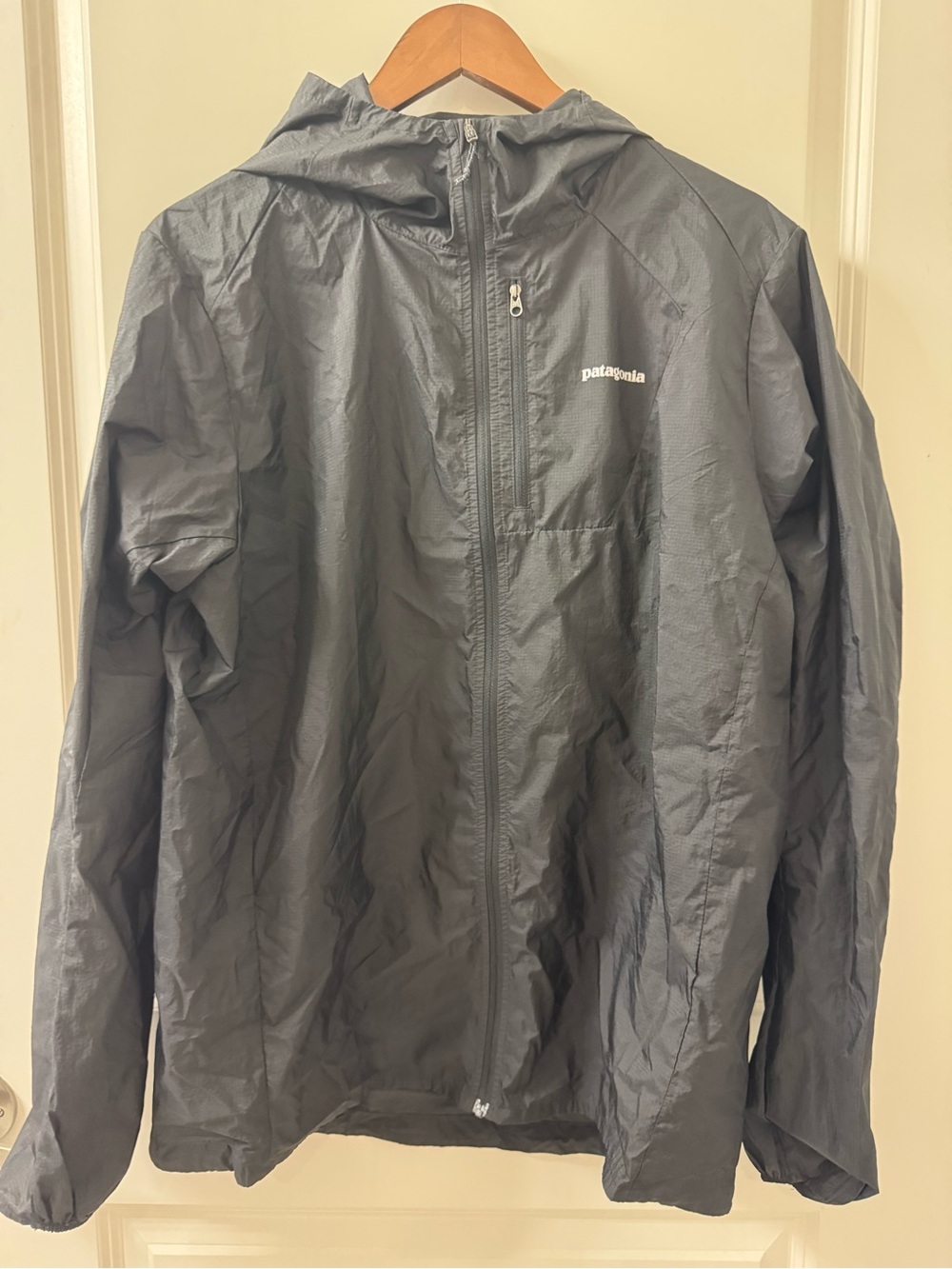 Patagonia Houdini Jacket Womens Large Black Full Zip Hooded Lightweight